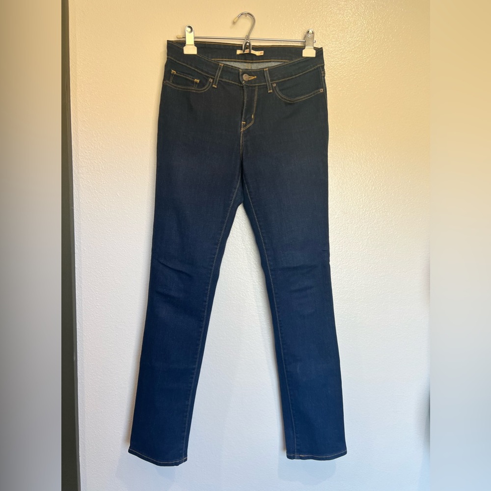 Levi 712 Slim dark wash jeans size 29